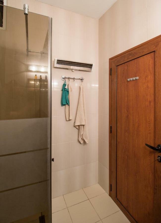 The Rocky House - Central & Private 2Bdr By Flat Mаnager Plovdiv Bagian luar foto